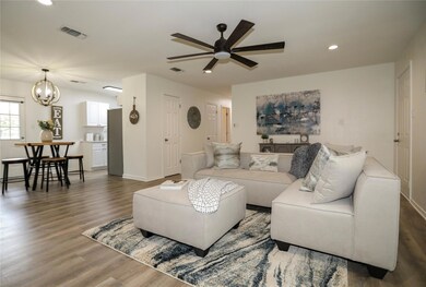 809 Barry Ln, Cleburne, TX 76031 - photo 7