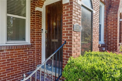 326 E 56th St, Savannah, GA 31405 - photo 4