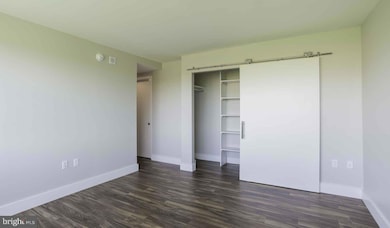 2200 Benjamin Franklin Pkwy unit B-E0703, Philadelphia, PA 19130 - photo 5