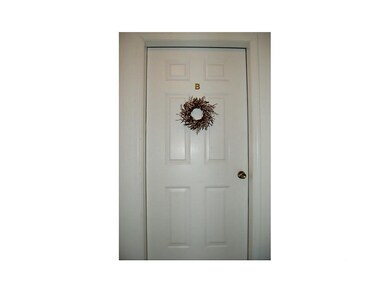 Entryway. Welcome to Unit #B sought after first fl