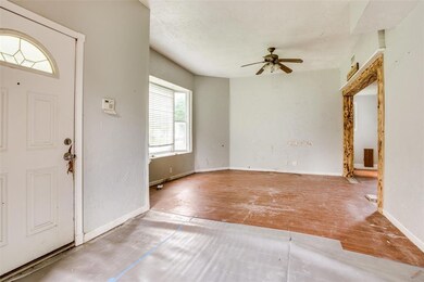931 W Chestnut St, Denison, TX 75020 - photo 6