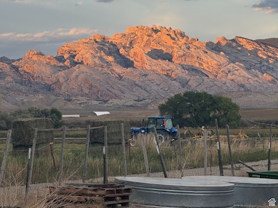 10106 E 2800 S, Jensen, UT 84035 - photo 2