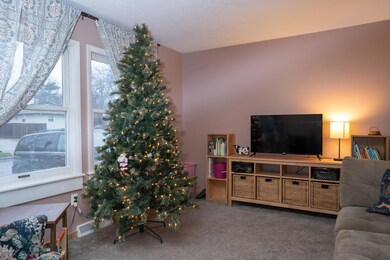 3724 Dresden St, Columbus, OH 43224 - photo 6