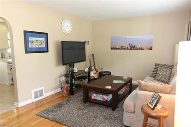 6048 Monrovia St, Shawnee, KS 66216 - photo 3