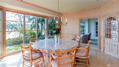 4308 Hunts Point Rd, Hunts Point, WA 98004 - photo 6