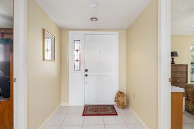 1750 Jamaica Way unit 124, Punta Gorda, FL 33950 - photo 5