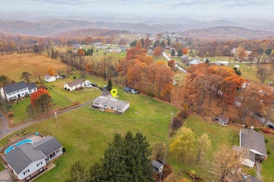 1542 Summers School Rd, Morgantown, WV 26508 - photo 6