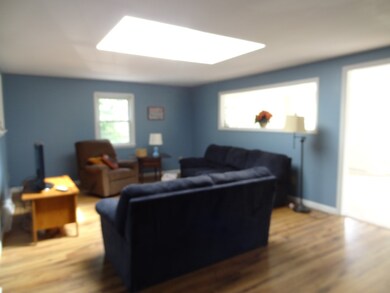 94 Davis St, Northborough, MA 01532 - photo 4