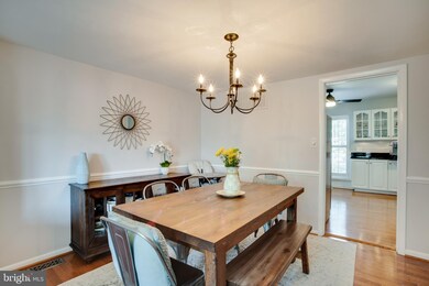 25 Castlehill Ct, Lutherville Timonium, MD 21093 - photo 6