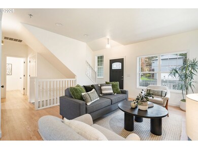 6244 Frost Ln, Lake Oswego, OR 97035 - photo 7