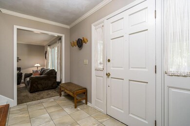 Foyer - 1 6829 Glengarry Ct.