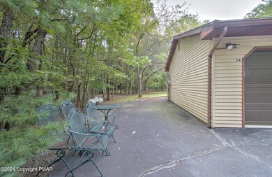 54 Honeysuckle Dr, Jim Thorpe, PA 18229 - photo 4