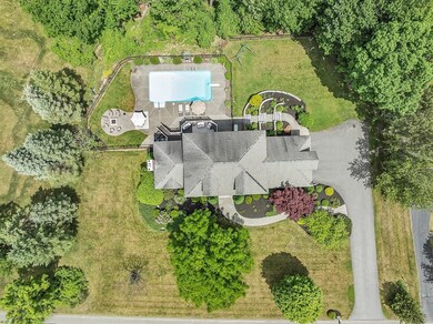 76 Searles Rd, Windham, NH 03087 - photo 2