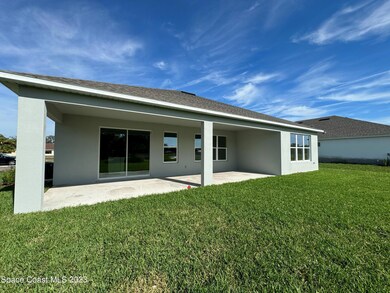 Rear Lanai
