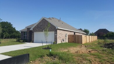 6110 Tomorrow Cir, Pearland, TX 77584 - photo 2