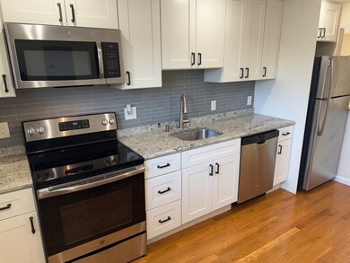 40 Westgate Rd unit 5, Boston College, MA 02467 - photo 6