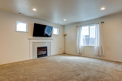 2523 NW Ivy Way-2