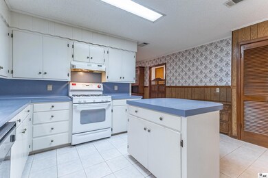 6065 Osborn Rd, Bastrop, LA 71220 - photo 6