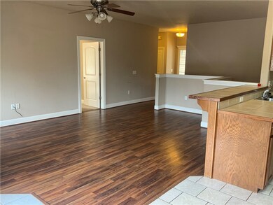 39 Dunsford Dr, Bella Vista, AR 72715 - photo 4