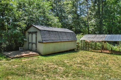 15 Bango Dr, Leicester, NC 28748 - photo 6