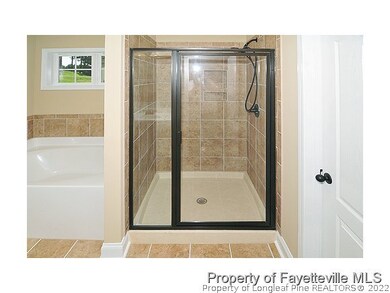 1132 Meadow Creek Rd, Fayetteville, NC 28304 - photo 7