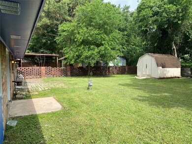 2134 Mosher Ln, Houston, TX 77088 - photo 6