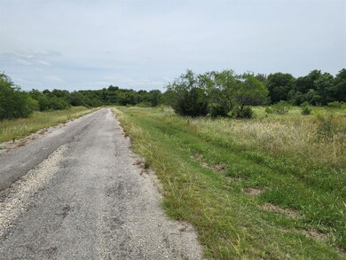 22170 Stanwood Dr, Whitney, TX 76692 - photo 7