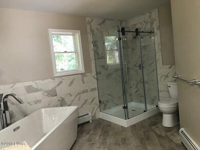 336 Surrey Dr, Hawley, PA 18428 - photo 3