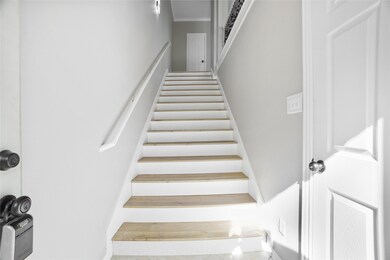 2700 Club Ridge Dr unit 2, Lewisville, TX 75067 - photo 3