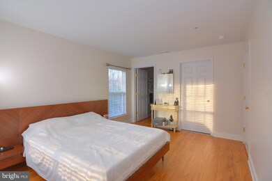 18825 Sparkling Water Dr unit A, Germantown, MD 20874 - photo 5