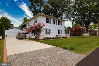 19 7th St, Colonial Beach, VA 22443 - photo 4