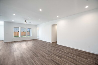 13325 Big Sky Ct, Conroe, TX 77384 - photo 5