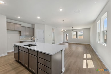 745 Whitman St, New Braunfels, TX 78130 - photo 3