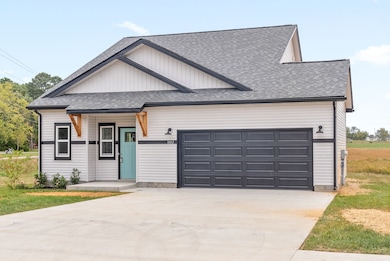 366 Galway Dr, Clarksville, TN 37042 - photo 2