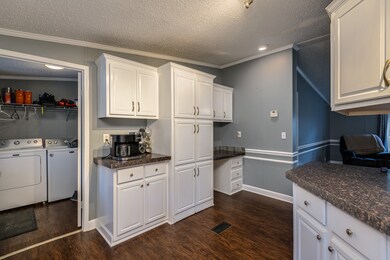 155 Oak Brook Dr, McMinnville, TN 37110 - photo 6