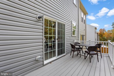 13276 Dowdens Ridge Dr, Clarksburg, MD 20871 - photo 4