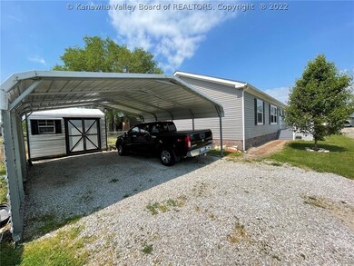 528 21st St, Dunbar, WV 25064 - photo 4