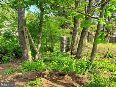 490 N Main St, Sellersville, PA 18960 - photo 2