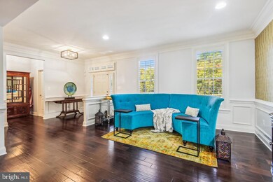 23192 Evergreen Ridge Dr, Ashburn, VA 20148 - photo 4