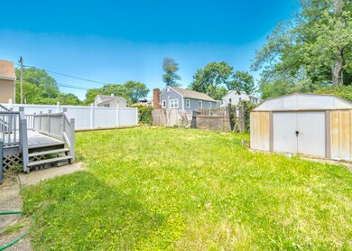 882 Malden Dr, Keyport, NJ 07735 - photo 3