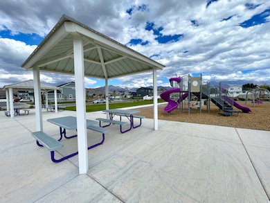 1990 N 2040 W unit 41, Lehi, UT 84043 - photo 4