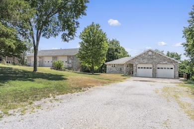 170 Sundance Rd, Cape Fair, MO 65624 - photo 4