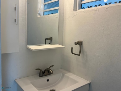 0 2546 Paseo Arminio unit 2546, Toa Baja, PR 00949 - photo 5