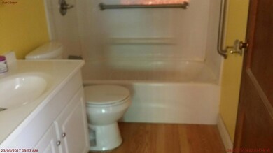 891 S Ashburton Rd, Columbus, OH 43227 - photo 4