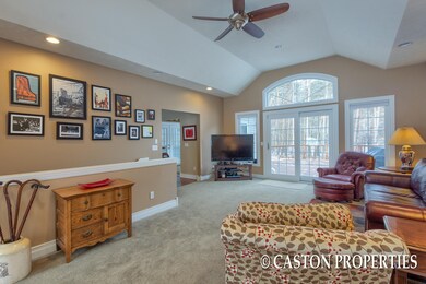 04 Living Room