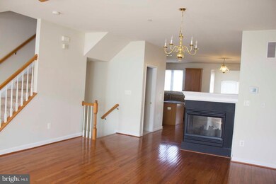 8116 Mississippi Rd, Laurel, MD 20724 - photo 4