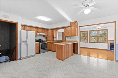 07-824 E Cedar St_07