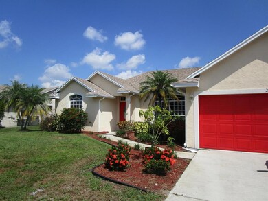 2376 SW Fern Cir 002