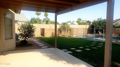 744 E Gail Dr, Chandler, AZ 85225 - photo 5