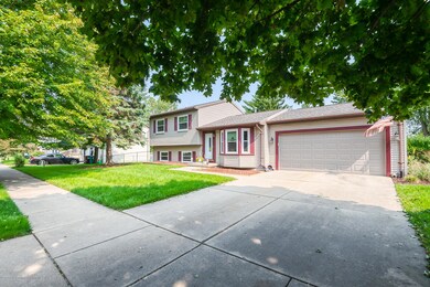 5827 Laporte Dr, Lansing, MI 48911 - photo 2